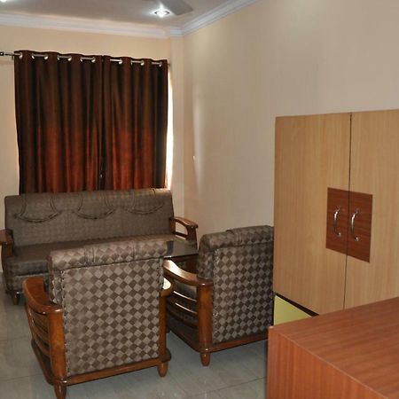 Hotel Simla Siliguri Zewnętrze zdjęcie