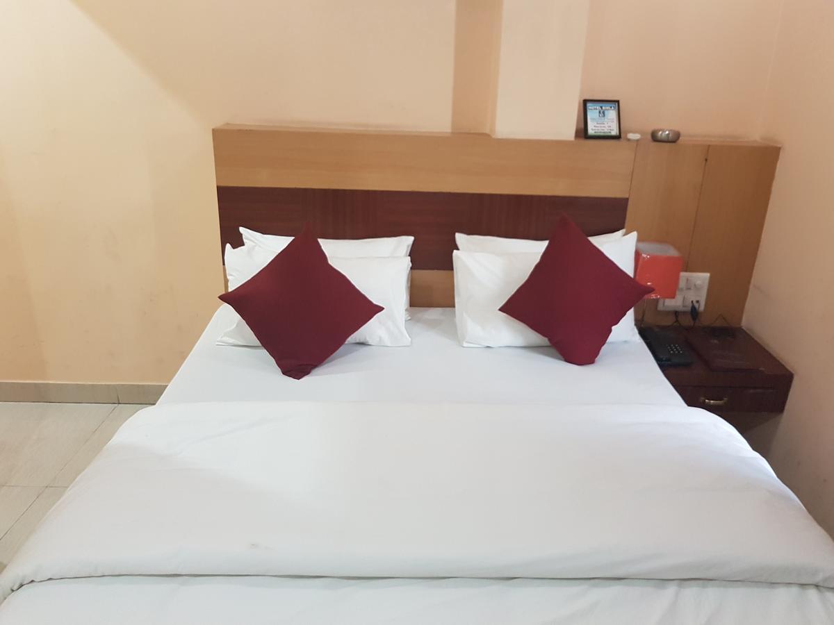 Hotel Simla Siliguri Zewnętrze zdjęcie
