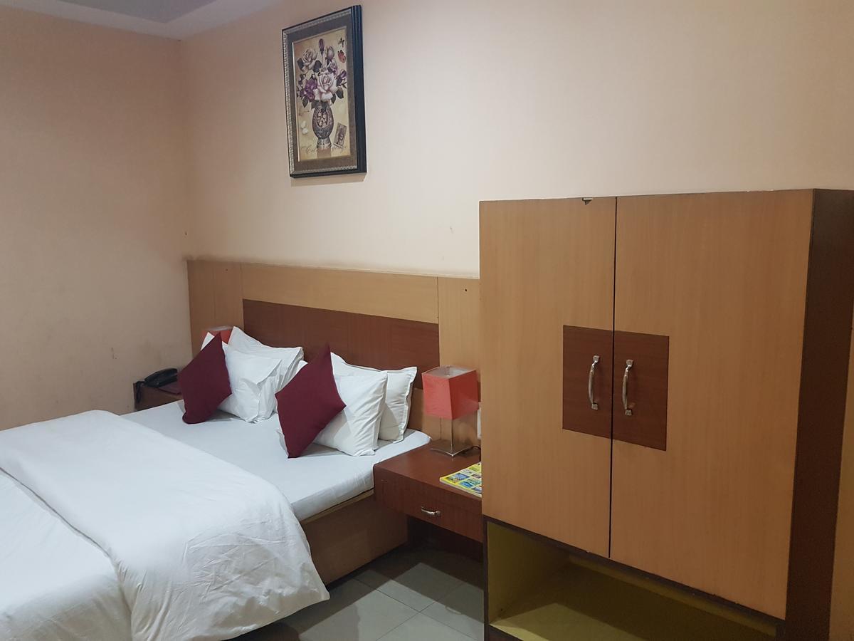Hotel Simla Siliguri Zewnętrze zdjęcie